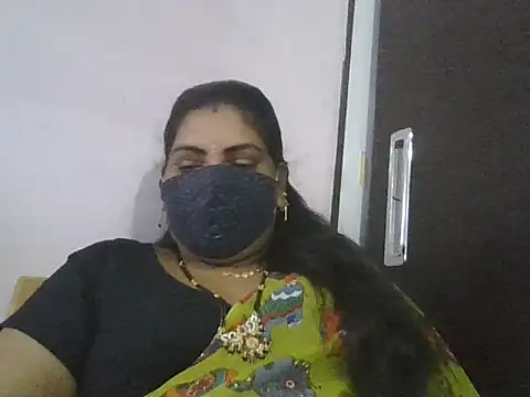 Snapshot of Nisha-telugu chatting on September 29, 2025, 4:30 am Nisha-telugu online show from September 29, 2025, 4:30 am