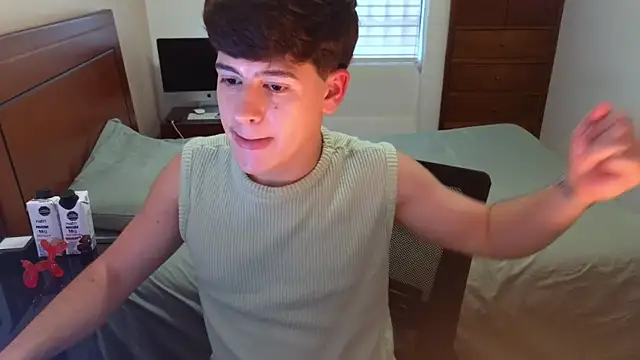 tightncuteass online show from September 20, 2025, 10:26 pm