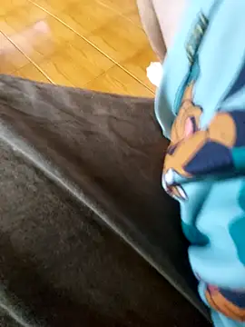 Snapshot of RoddieX chatting on October 12, 2025, 8:43 pm RoddieX online show from October 12, 2025, 8:43 pm