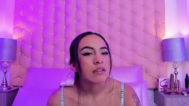 Leslie Bussh  online show from March 7, 2026, 11:49 am