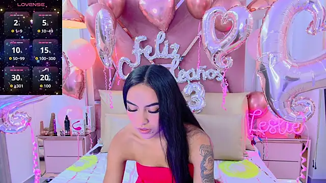 Leslie Bussh  online show from January 10, 2026, 1:06 pm