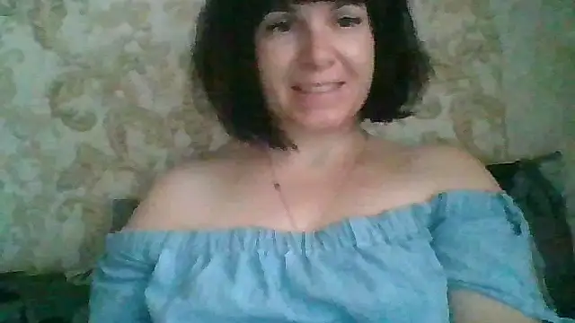SecretSienna  online show from October 13, 2025, 8:16 am