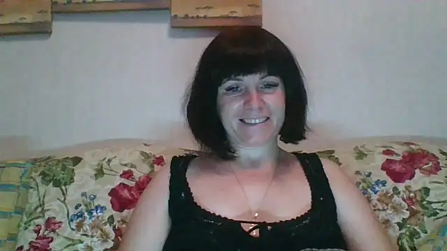 SecretSienna  online show from October 17, 2025, 8:10 pm