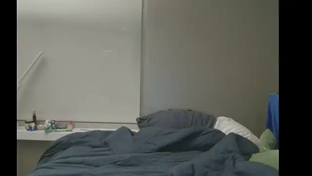 Snapshot of cuddlyavenue chatting on October 5, 2025, 1:40 am cuddlyavenue online show from October 5, 2025, 1:40 am