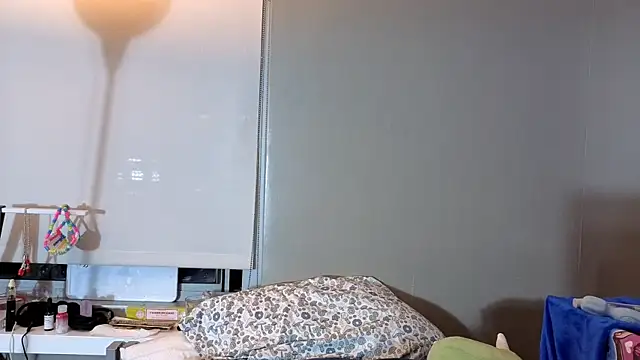 Snapshot of cuddlyavenue chatting on November 10, 2025, 2:27 am cuddlyavenue online show from November 10, 2025, 2:27 am