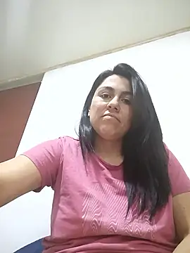 Snapshot of vanessa-titisM chatting on October 26, 2025, 4:57 am vanessa-titisM online show from October 26, 2025, 4:57 am