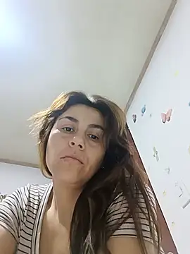 Snapshot of vanessa-titisM chatting on May 30, 2026, 9:04 am vanessa-titisM online show from May 30, 2026, 9:04 am