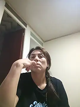 Snapshot of vanessa-titisM chatting on April 9, 2026, 3:52 am vanessa-titisM online show from April 9, 2026, 3:52 am
