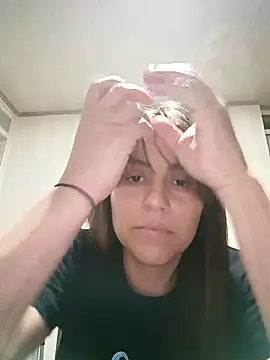 Snapshot of vanessa-titisM chatting on March 31, 2026, 3:30 am vanessa-titisM online show from March 31, 2026, 3:30 am