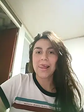 Snapshot of vanessa-titisM chatting on March 24, 2026, 3:28 am vanessa-titisM online show from March 24, 2026, 3:28 am