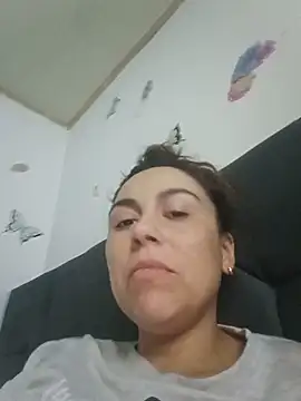 vanessa-titisM online show from June 10, 2026, 11:28 pm