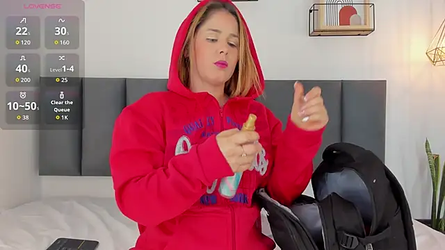 Snapshot of dulce_mmg chatting on October 31, 2025, 7:10 pm dulce mmg online show from October 31, 2025, 7:10 pm