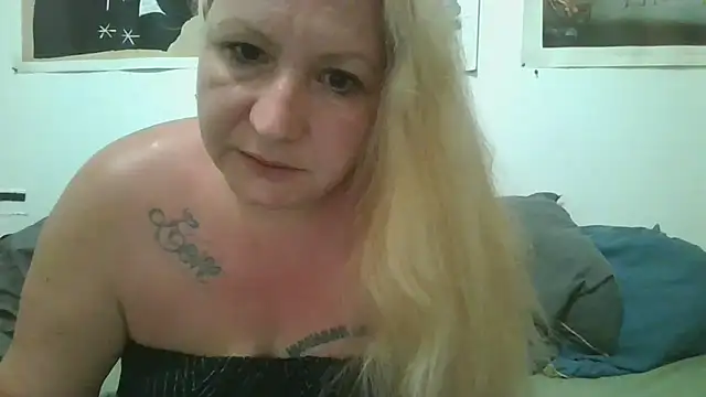 Snapshot of Bakala93 chatting on May 24, 2026, 10:20 pm Bakala93 online show from May 24, 2026, 10:20 pm