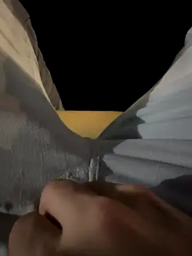 LAZ3R1 online show from September 29, 2025, 3:28 pm