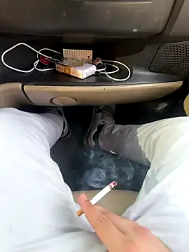 LAZ3R1 online show from October 28, 2025, 2:05 pm