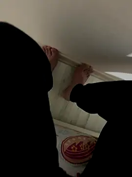 LAZ3R1 online show from October 5, 2025, 10:33 pm