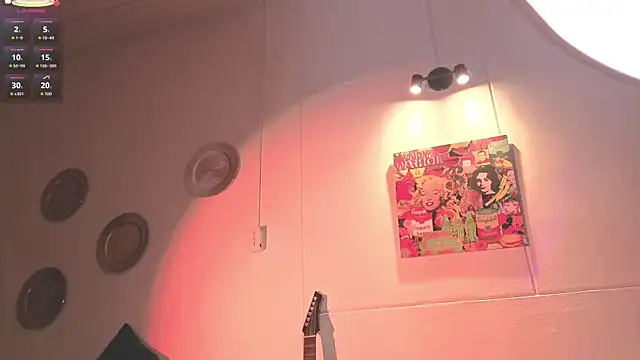 Snapshot of ashlynnlowe_ chatting on September 25, 2025, 7:53 pm ashlynnlowe  online show from September 25, 2025, 7:53 pm