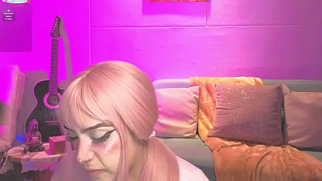 Snapshot of ashlynnlowe_ chatting on September 29, 2025, 8:14 pm ashlynnlowe  online show from September 29, 2025, 8:14 pm