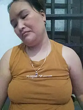 Snapshot of Tamara-a chatting on May 20, 2026, 12:35 pm Tamara-a online show from May 20, 2026, 12:35 pm