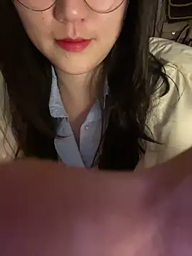 Snapshot of ruiki666 chatting on December 17, 2025, 4:23 pm ruiki666 online show from December 17, 2025, 4:23 pm