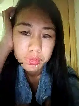 luy-xinh02 online show from October 2, 2025, 2:04 am