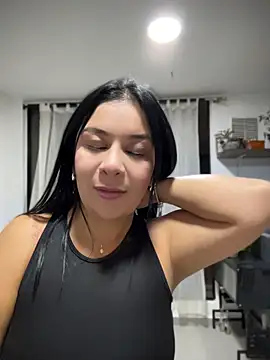 IrisDuvall online show from May 14, 2026, 11:35 pm