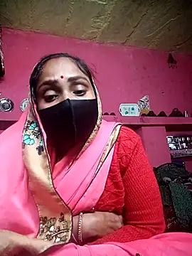 Snapshot of Suman_ji1 chatting on December 22, 2025, 2:17 pm Suman ji1 online show from December 22, 2025, 2:17 pm