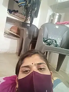 Snapshot of Suman_ji1 chatting on March 7, 2026, 10:21 am Suman ji1 online show from March 7, 2026, 10:21 am