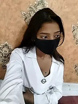 Cutiepie 78 online show from September 29, 2025, 6:31 am