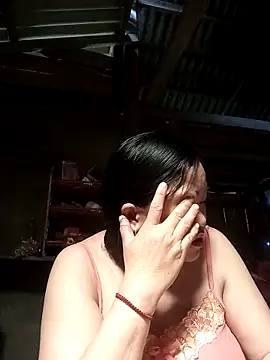 riso-00 online show from February 16, 2026, 3:38 am