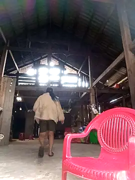 Snapshot of riso-00 chatting on November 1, 2025, 4:19 am riso-00 online show from November 1, 2025, 4:19 am