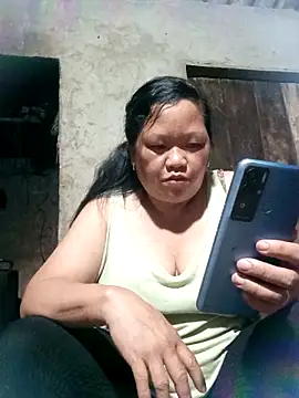 Snapshot of riso-00 chatting on October 16, 2025, 3:20 pm riso-00 online show from October 16, 2025, 3:20 pm