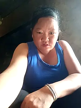 Snapshot of riso-00 chatting on October 2, 2025, 6:28 am riso-00 online show from October 2, 2025, 6:28 am