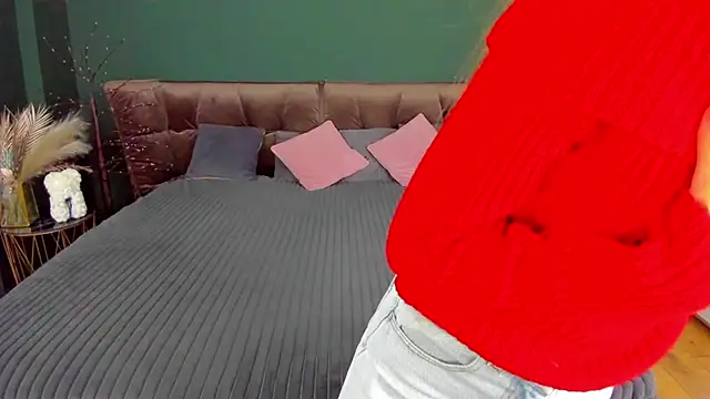 Alina Blonde online show from November 9, 2025, 6:39 am