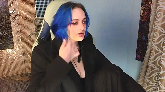 Snapshot of Eniferi chatting on October 22, 2025, 2:05 pm Eniferi online show from October 22, 2025, 2:05 pm