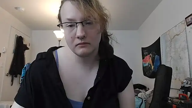 tbutchrat online show from October 25, 2025, 10:21 pm