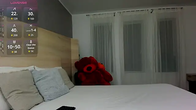 Snapshot of Missy_Skye chatting on November 28, 2025, 6:24 am Missy Skye online show from November 28, 2025, 6:24 am