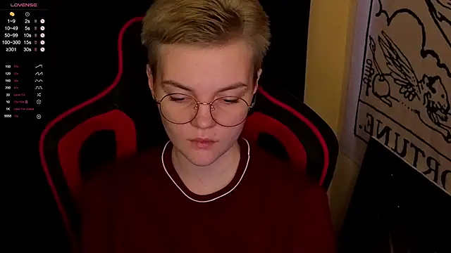 KrisNeal online show from October 25, 2025, 9:19 am