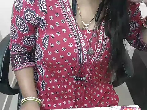 Snapshot of bold_naina chatting on November 12, 2025, 3:54 am bold naina online show from November 12, 2025, 3:54 am