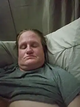 Snapshot of lindamarie_ chatting on November 1, 2025, 4:34 pm lindamarie online show from November 1, 2025, 4:34 pm