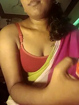 Snapshot of Tamil_Kavitha chatting on May 19, 2026, 7:26 am Tamil Kavitha online show from May 19, 2026, 7:26 am