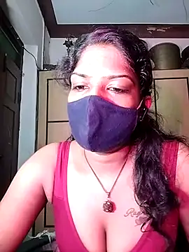 Snapshot of Tamil_Kavitha chatting on July 15, 2026, 5:42 pm Tamil Kavitha online show from July 15, 2026, 5:42 pm