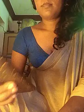 Snapshot of Tamil_Kavitha chatting on May 18, 2026, 5:23 am Tamil Kavitha online show from May 18, 2026, 5:23 am