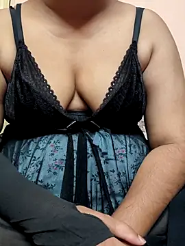 preethi-lovely online show from October 7, 2025, 5:36 pm