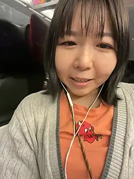 Snapshot of piffydream chatting on April 29, 2026, 5:55 am piffydream online show from April 29, 2026, 5:55 am