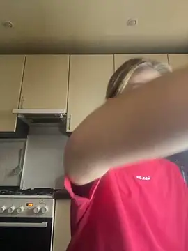 MartaLuna  online show from November 28, 2025, 11:54 am