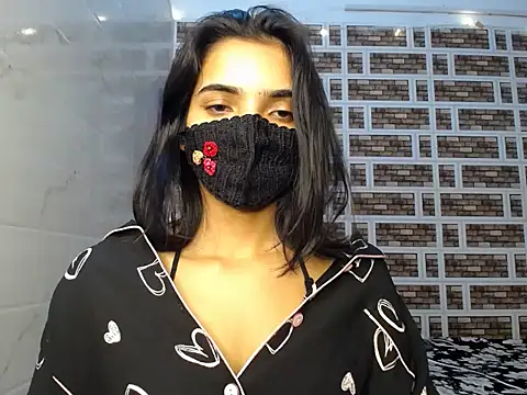 Sweetangle24 online show from November 22, 2025, 10:08 pm