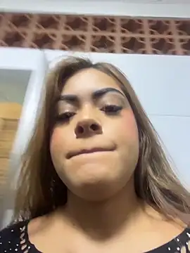 Snapshot of MayaMoanXXX chatting on April 9, 2026, 1:06 pm MayaMoanXXX online show from April 9, 2026, 1:06 pm