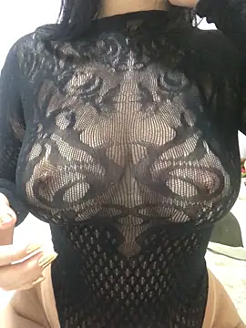 Snapshot of Andreininha chatting on June 1, 2026, 11:43 am Andreininha online show from June 1, 2026, 11:43 am
