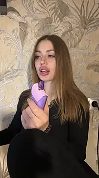 Snapshot of Elizabeth_Tay chatting on January 7, 2026, 8:03 pm Elizabeth Tay online show from January 7, 2026, 8:03 pm